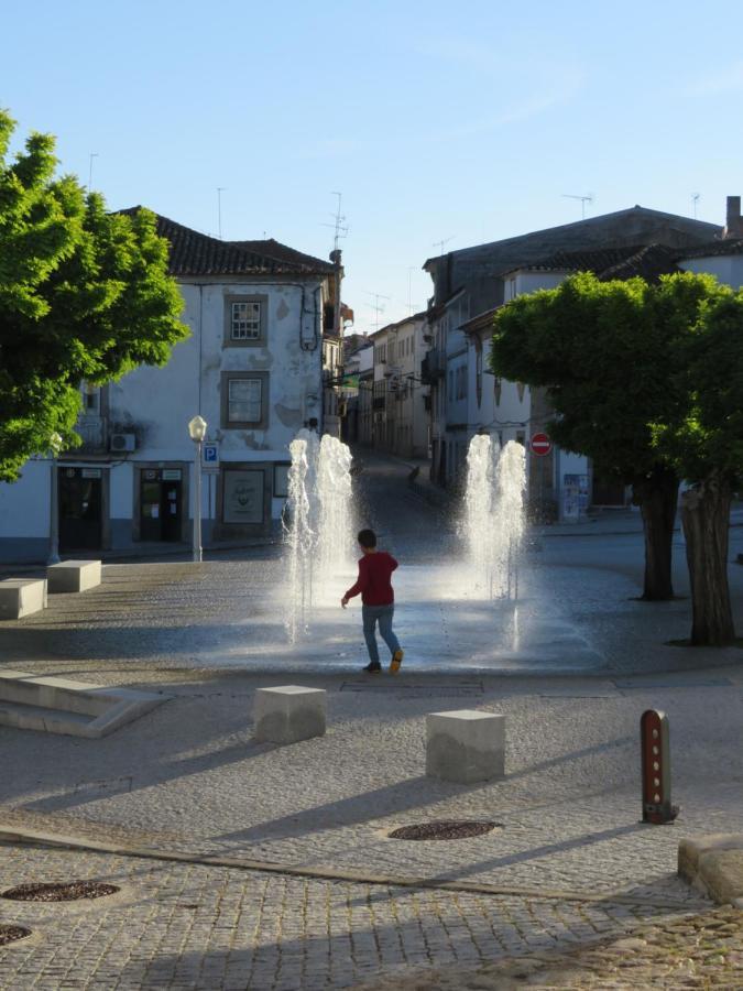 핀헬 Casa Porta De Santiago 빌라 외부 사진