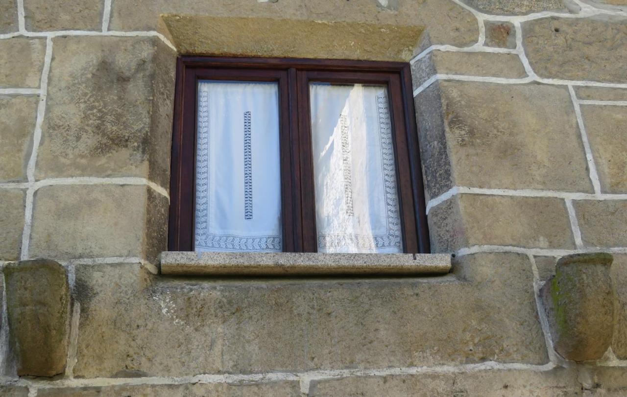 핀헬 Casa Porta De Santiago 빌라 외부 사진